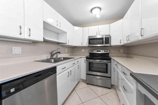 3575 S OCEAN Boulevard # 305, South Palm Beach FL 33480 - South Palm Beach, FL - Photo 7