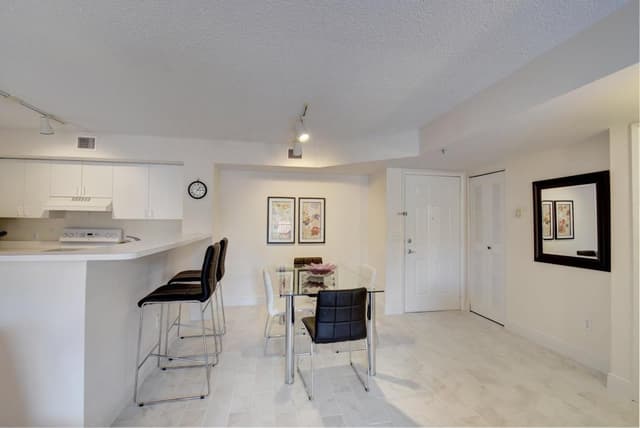 135 Yacht Club Way # 207, Hypoluxo FL 33462 - Hypoluxo, FL - Photo 3