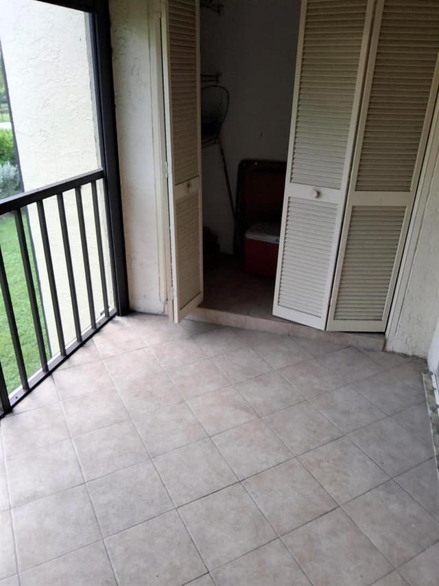 4693 E LUCERNE LAKES Boulevard E # 202, Lake Worth FL 33467 - Lake Worth, FL - Photo 7