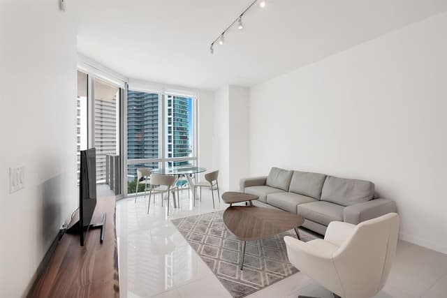851 NE 1ST Avenue # 2005, Miami FL 33132 - Miami, FL - Photo 3