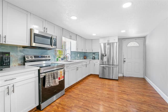2501 NW 23rd Ave, Miami FL 33142 - Miami, FL - Photo 4