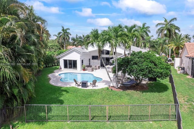 550 NW 110th Ave, Plantation FL 33324 - Plantation, FL - Photo 7