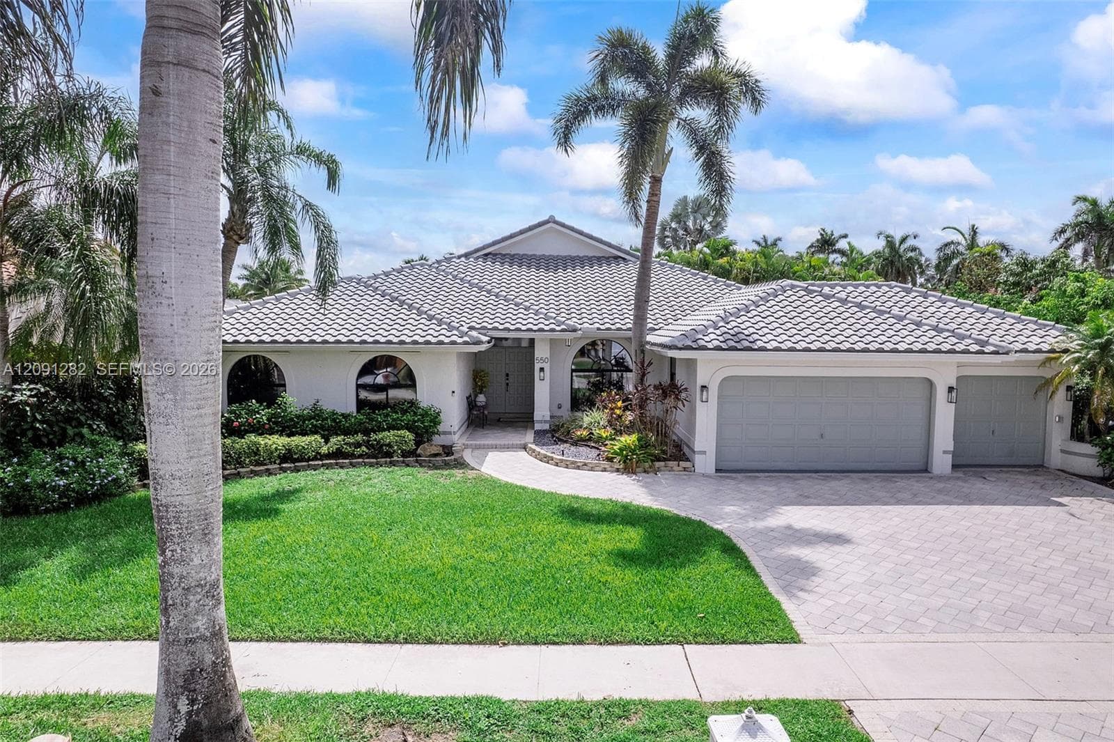 550 NW 110th Ave, Plantation FL 33324