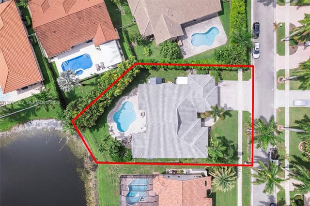 550 NW 110th Ave, Plantation FL 33324 - Plantation, FL - Photo 5