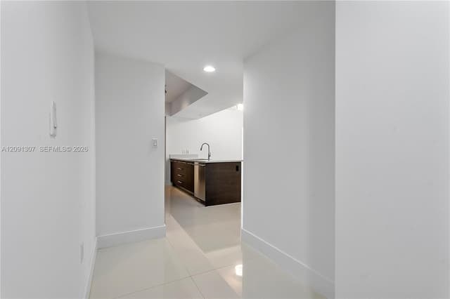 55 SE 6th St # 3605, Miami FL 33131 - Miami, FL - Photo 2