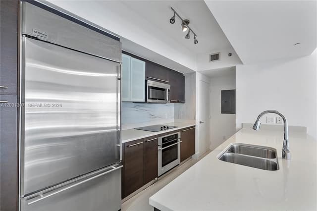 55 SE 6th St # 3605, Miami FL 33131 - Miami, FL - Photo 3