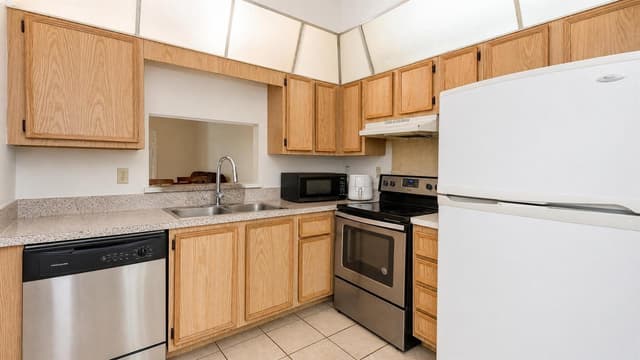 10880 NW 45th Street, Coral Springs FL 33065 - Coral Springs, FL - Photo 2