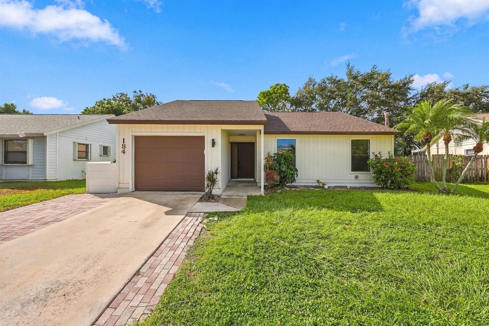 184 GREENTREE Circle, Jupiter FL 33458 - Jupiter, FL - Photo 1