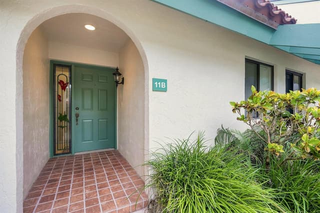 11 Lexington Lane E # B, Palm Beach Gardens FL 33418 - Palm Beach Gardens, FL - Photo 3