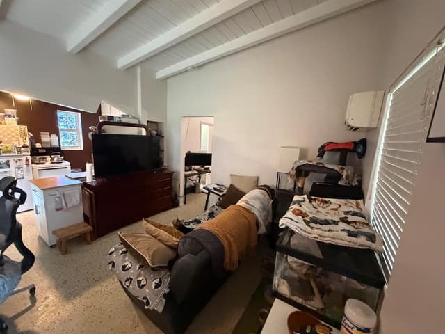 37 SE 14TH Street # 12, Dania Beach FL 33004 - Dania Beach, FL - Photo 6