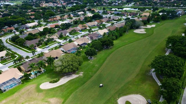 6001 Wedgewood Village Circle, Lake Worth FL 33463 - Lake Worth, FL - Photo 6