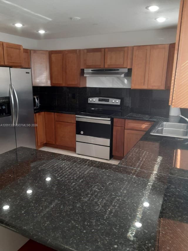 2200 Taylor St # 101, Hollywood FL 33020 - Hollywood, FL - Photo 2