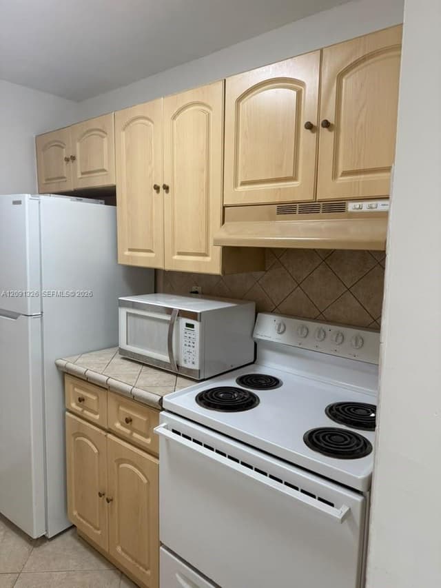 8002 SW 149 Ave # B310, Miami FL 33193 - Miami, FL - Photo 5