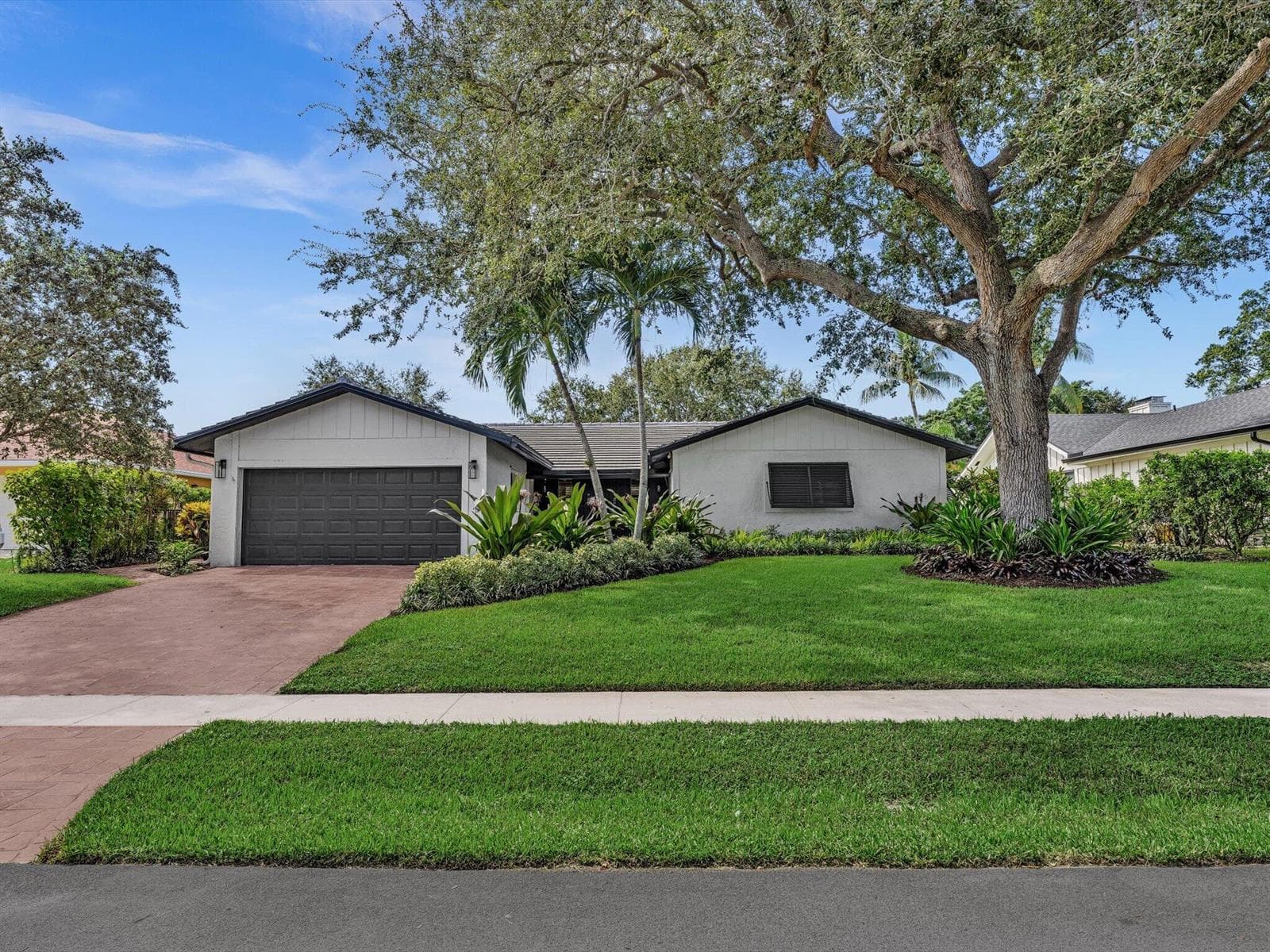 3264 Lakeview Drive, Delray Beach FL 33445 - Delray Beach, FL - Photo 1