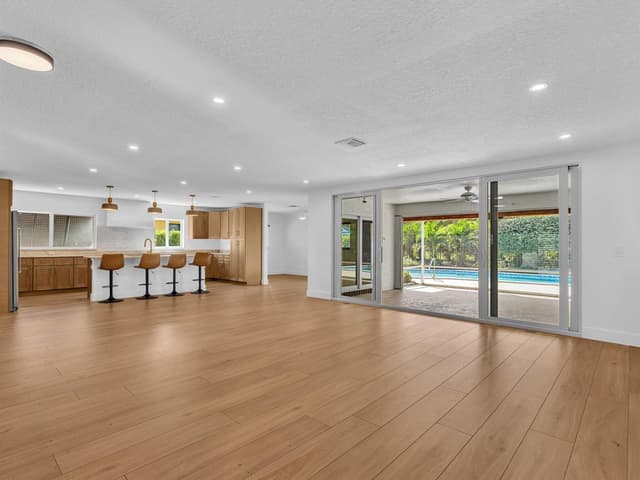 3264 Lakeview Drive, Delray Beach FL 33445 - Delray Beach, FL - Photo 4