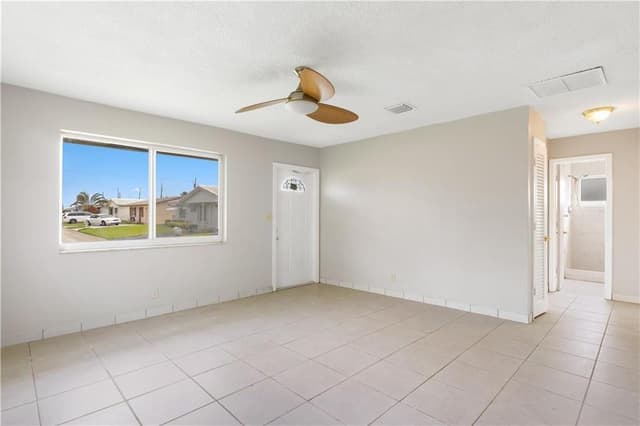 5207 NW 28TH Avenue, Tamarac FL 33309 - Tamarac, FL - Photo 6