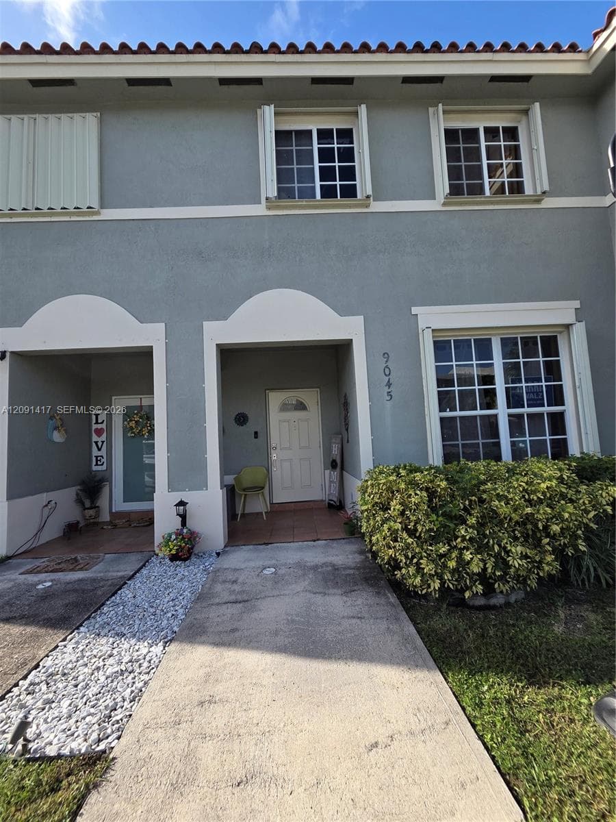 9045 SW 203rd Ter, Cutler Bay FL 33189 - Cutler Bay, FL - Photo 1
