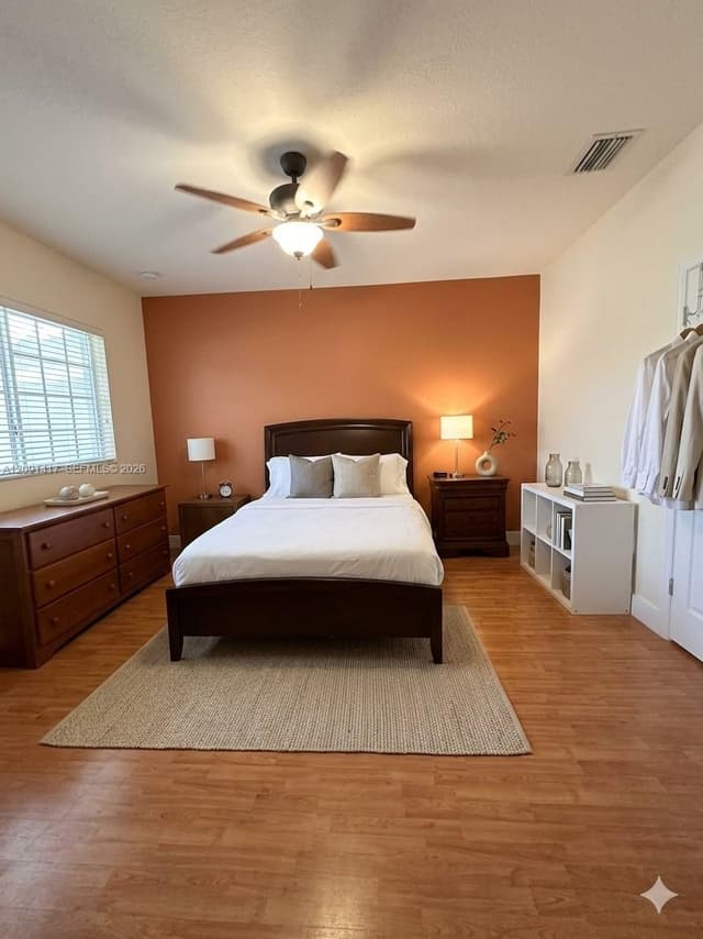 9045 SW 203rd Ter, Cutler Bay FL 33189 - Cutler Bay, FL - Photo 4