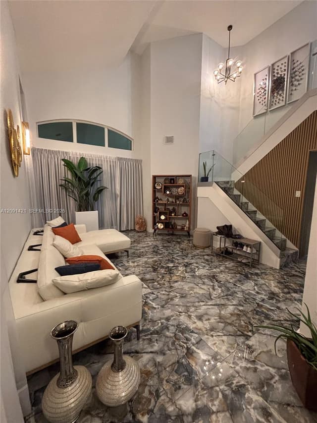 7983 NW 114th Pl, Doral FL 33178 - Doral, FL - Photo 2