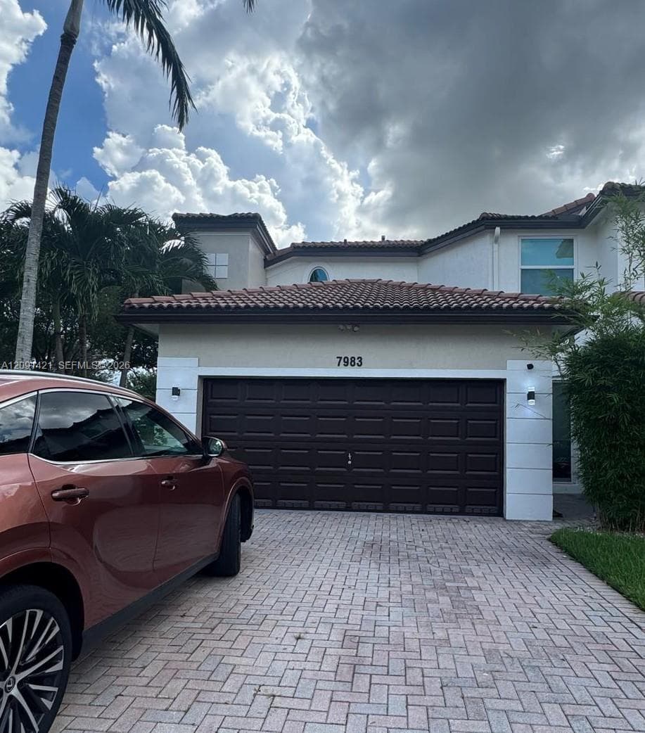 7983 NW 114th Pl, Doral FL 33178 - Doral, FL - Photo 1