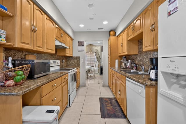 70 NW 145th St, Miami FL 33168 - Miami, FL - Photo 7