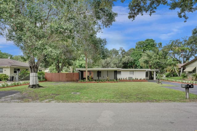5073 SW 28th Avenue, Dania Beach FL 33312 - Dania Beach, FL - Photo 5