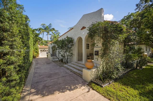 505 Navarre Ave, Coral Gables FL 33134 - Coral Gables, FL - Photo 2
