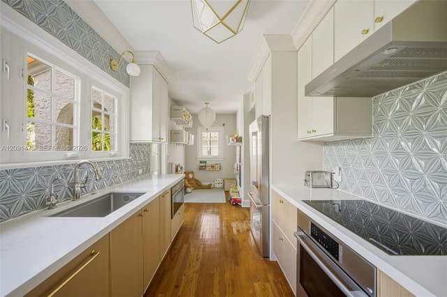 505 Navarre Ave, Coral Gables FL 33134 - Coral Gables, FL - Photo 7
