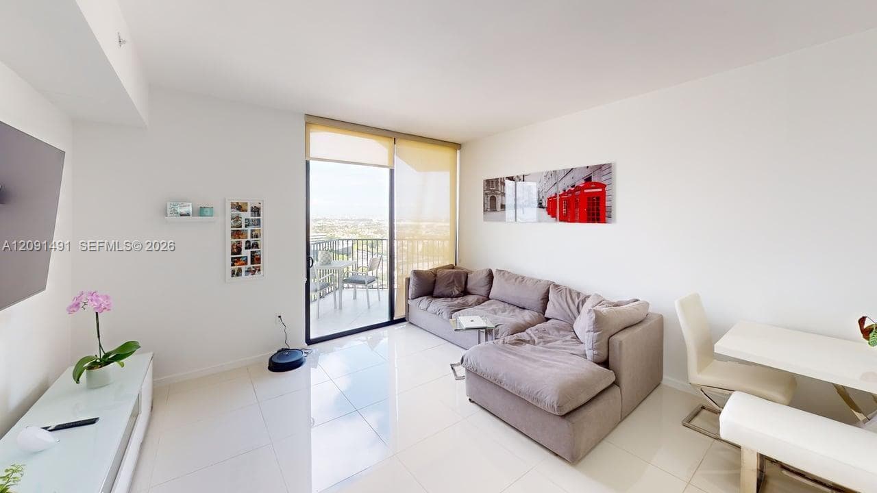 5300 Paseo Blvd # 1607, Doral FL 33166