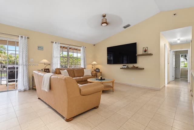 15221 SW 158th St, Miami FL 33187 - Miami, FL - Photo 7