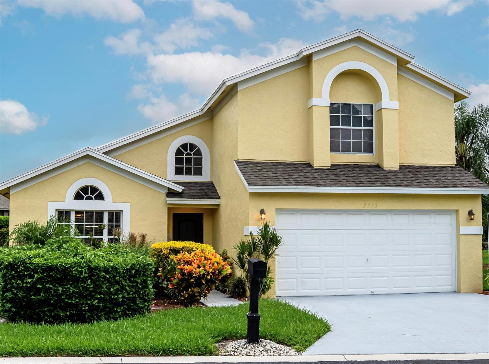 2235 SOUNDINGS Court, FL 33413 - Photo 1