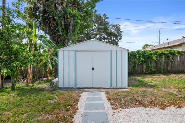 503 N PENNOCK Lane, Jupiter FL 33458 - Jupiter, FL - Photo 6