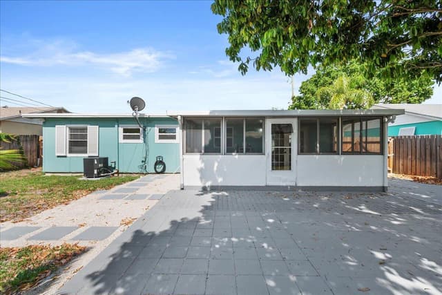 503 N PENNOCK Lane, Jupiter FL 33458 - Jupiter, FL - Photo 5