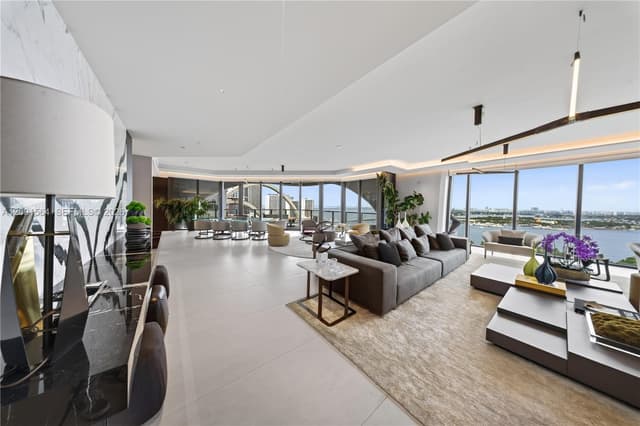 1000 NE Biscayne Blvd # 2202, Miami FL 33132 - Miami, FL - Photo 5