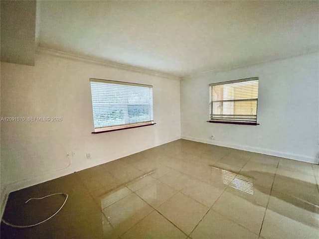 811 NE 14th Pl # 4, Fort Lauderdale FL 33304 - Fort Lauderdale, FL - Photo 4