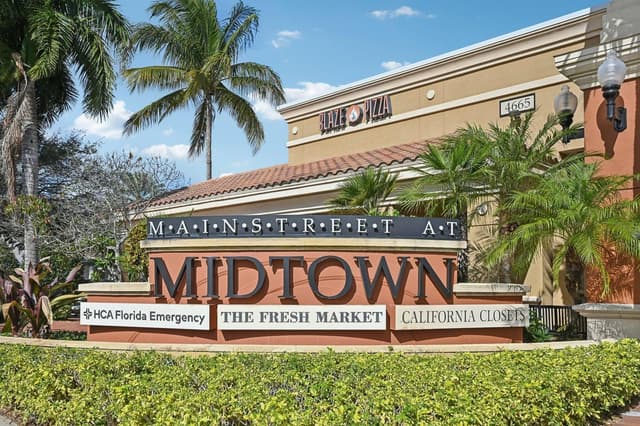 4907 Midtown Lane # 1306, Palm Beach Gardens FL 33418 - Palm Beach Gardens, FL - Photo 2