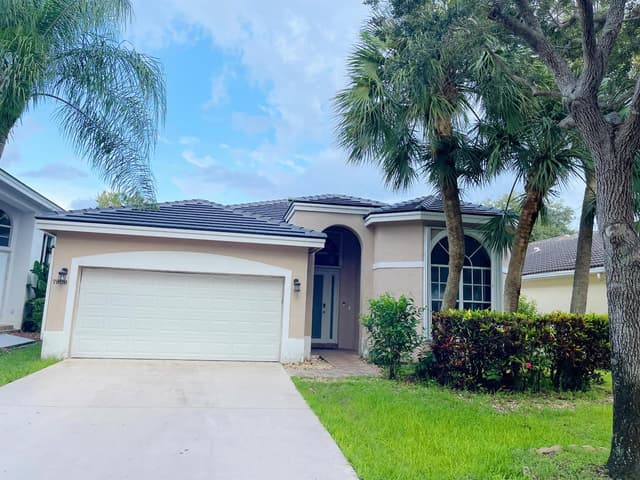 7808 NW 71ST Way, Parkland FL 33067 - Parkland, FL - Photo 2