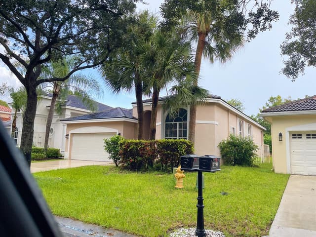 7808 NW 71ST Way, Parkland FL 33067 - Parkland, FL - Photo 5