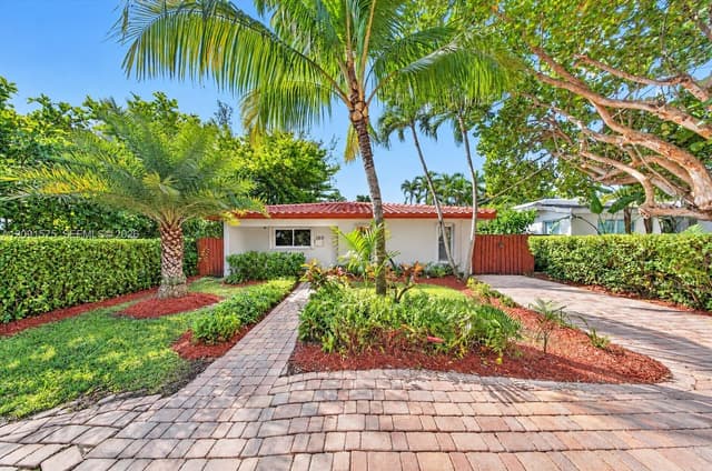 160 NE 86th St, El Portal FL 33138 - El Portal, FL - Photo 2