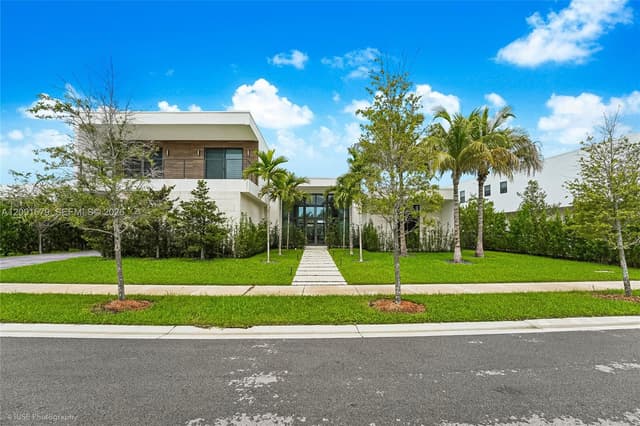 16629 BOTANIKO DR, Weston FL 33326 - Weston, FL - Photo 7