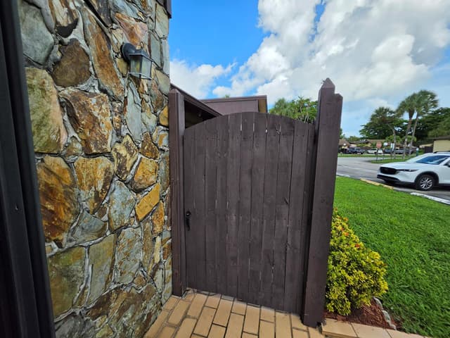 504 Briarwood Circle # 54, Hollywood FL 33024 - Hollywood, FL - Photo 5