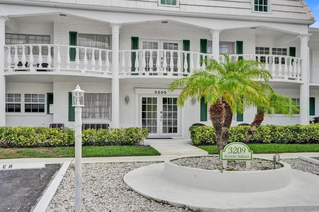 3209 NE 36TH Street # 3C, Fort Lauderdale FL 33308 - Fort Lauderdale, FL - Photo 2