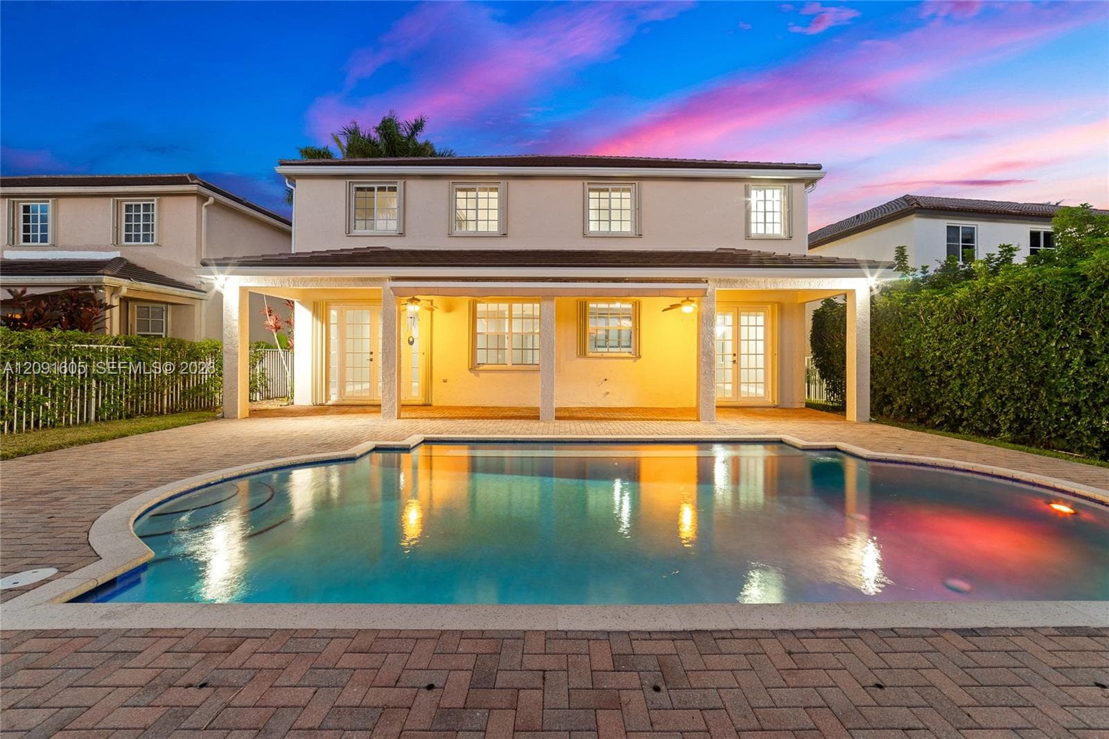4400 Fox Ridge Dr, Weston FL 33331 - Weston, FL - Photo 1