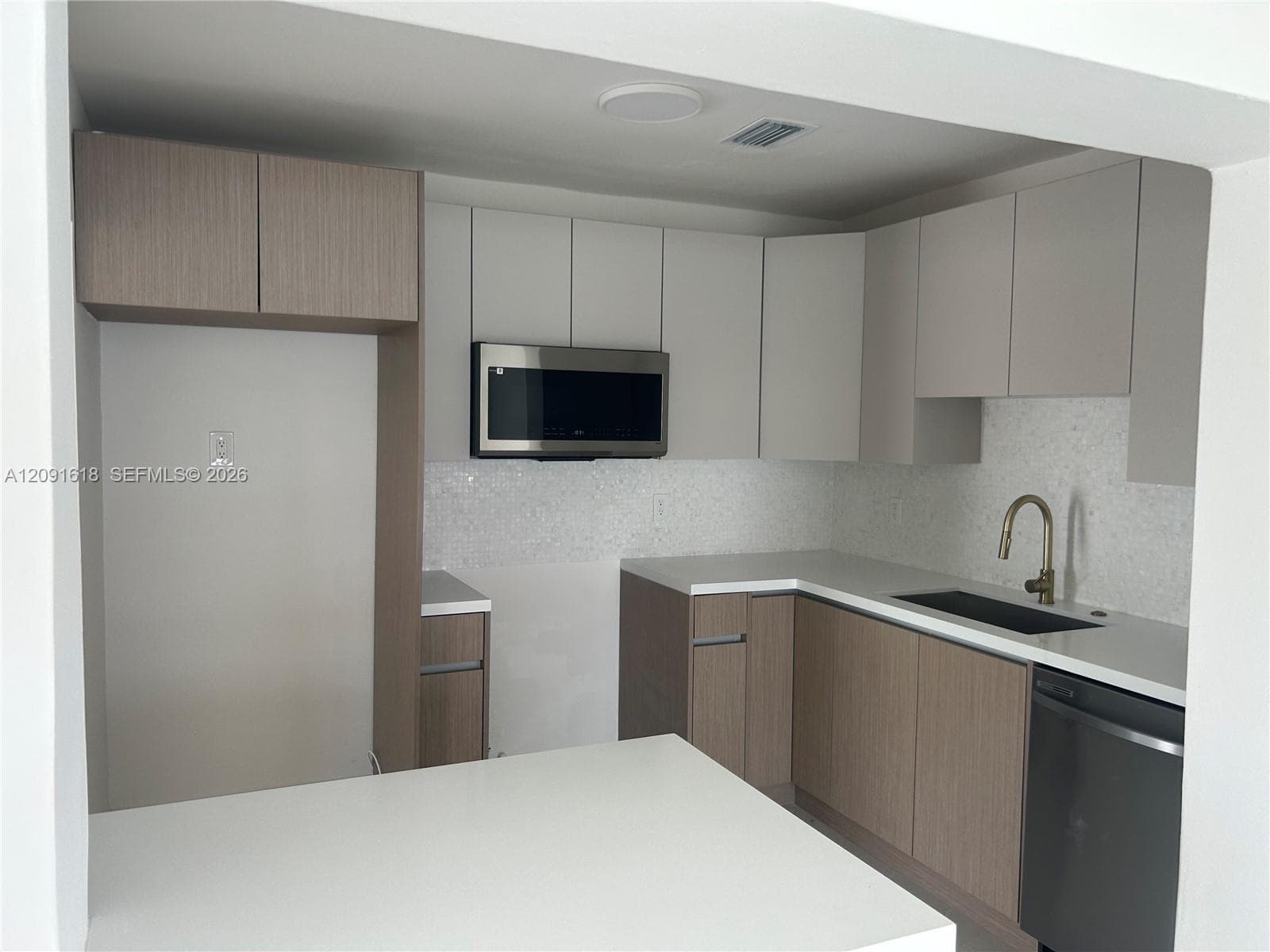 9230 SW 41st St, Miami FL 33165 - Miami, FL - Photo 1