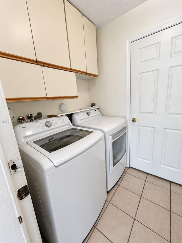 18204 SW 20th St, Miramar FL 33029 - Miramar, FL - Photo 7
