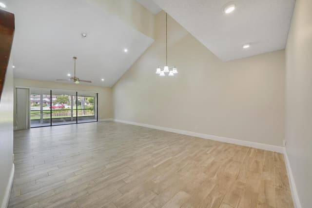 20847 BOCA RIDGE Drive N, Boca Raton FL 33428 - Boca Raton, FL - Photo 4
