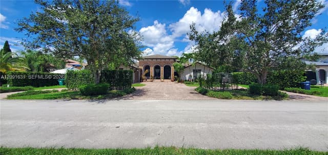 12965 SW 197th St, Miami FL 33177 - Miami, FL - Photo 2