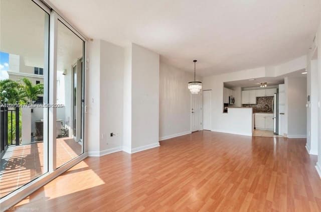 357 Almeria Ave # 606, Coral Gables FL 33134 - Coral Gables, FL - Photo 3