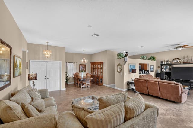 3281 Harness Circle, Wellington FL 33449 - Wellington, FL - Photo 6