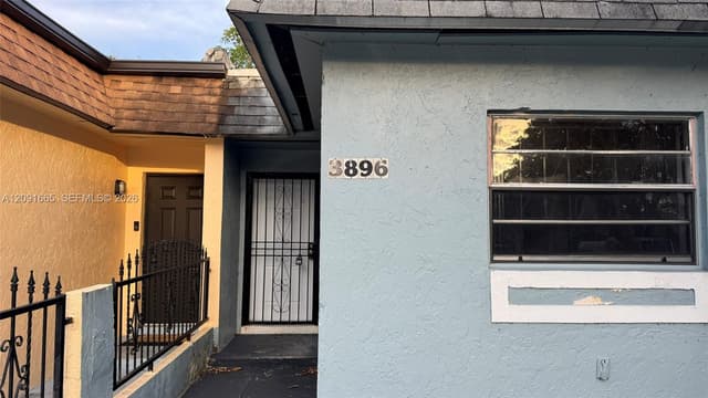 3896 NW 207th St Rd, Miami Gardens FL 33055 - Miami Gardens, FL - Photo 2